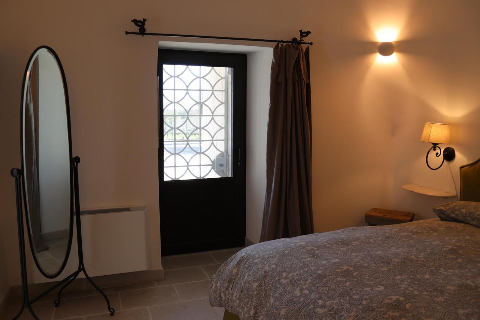 Dimora San Michele Hotel Castellana Grotte Exterior photo